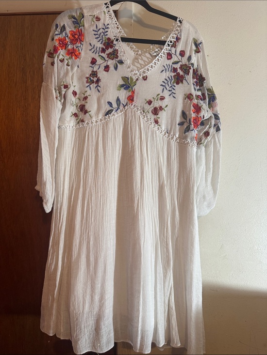 Avenue Dresses & Skirts - Avenue White Midi Dress with Multicolor Floral Embroidery